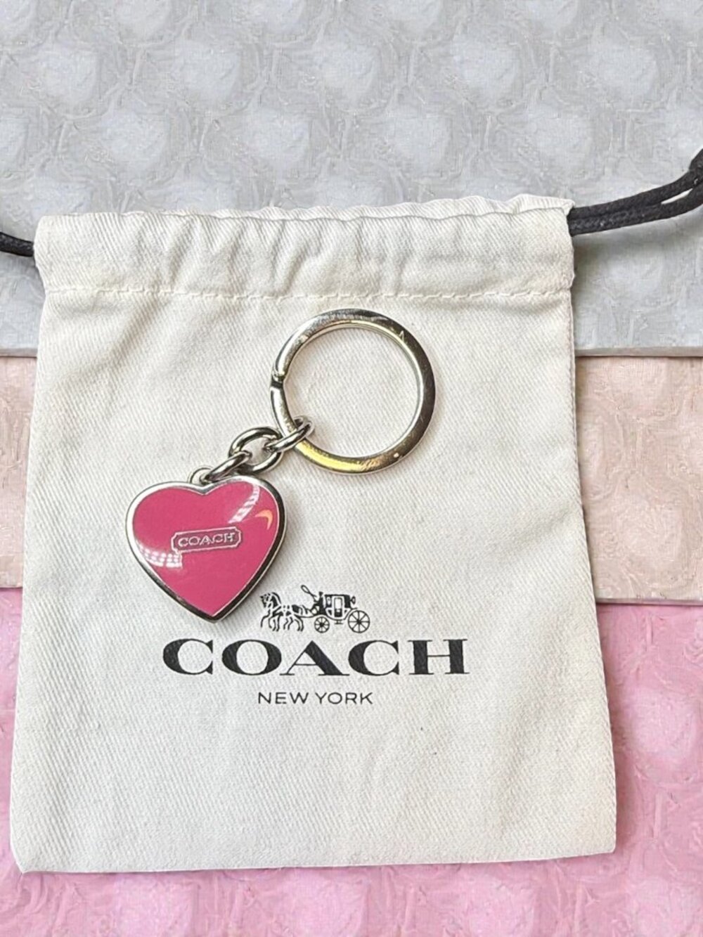 Coach Y2K Pink Heart Locket Key Fob/Keychain with dustbag - Picture 1 of 5